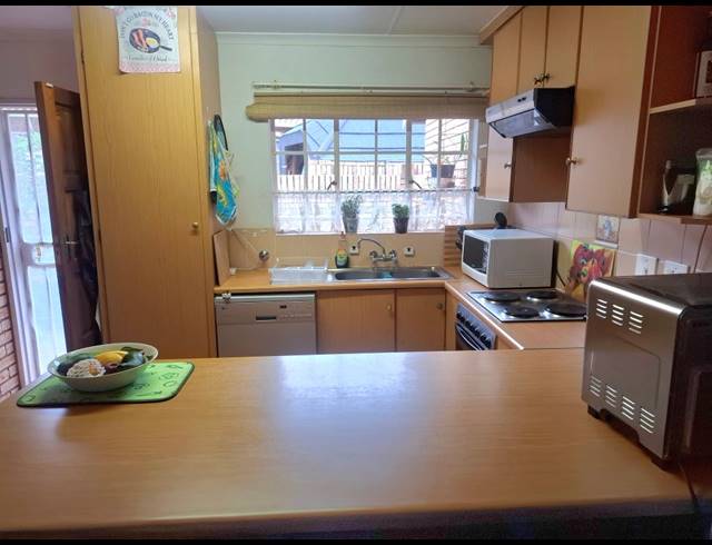 3 BEDROOM SECTIONAL TITLE FOR SALE IN NOORDHEUWEL